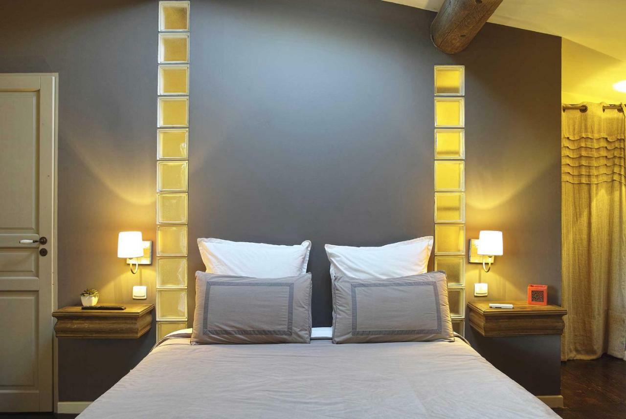 Le Moulin De Picaud Bed and Breakfast Grans Εξωτερικό φωτογραφία